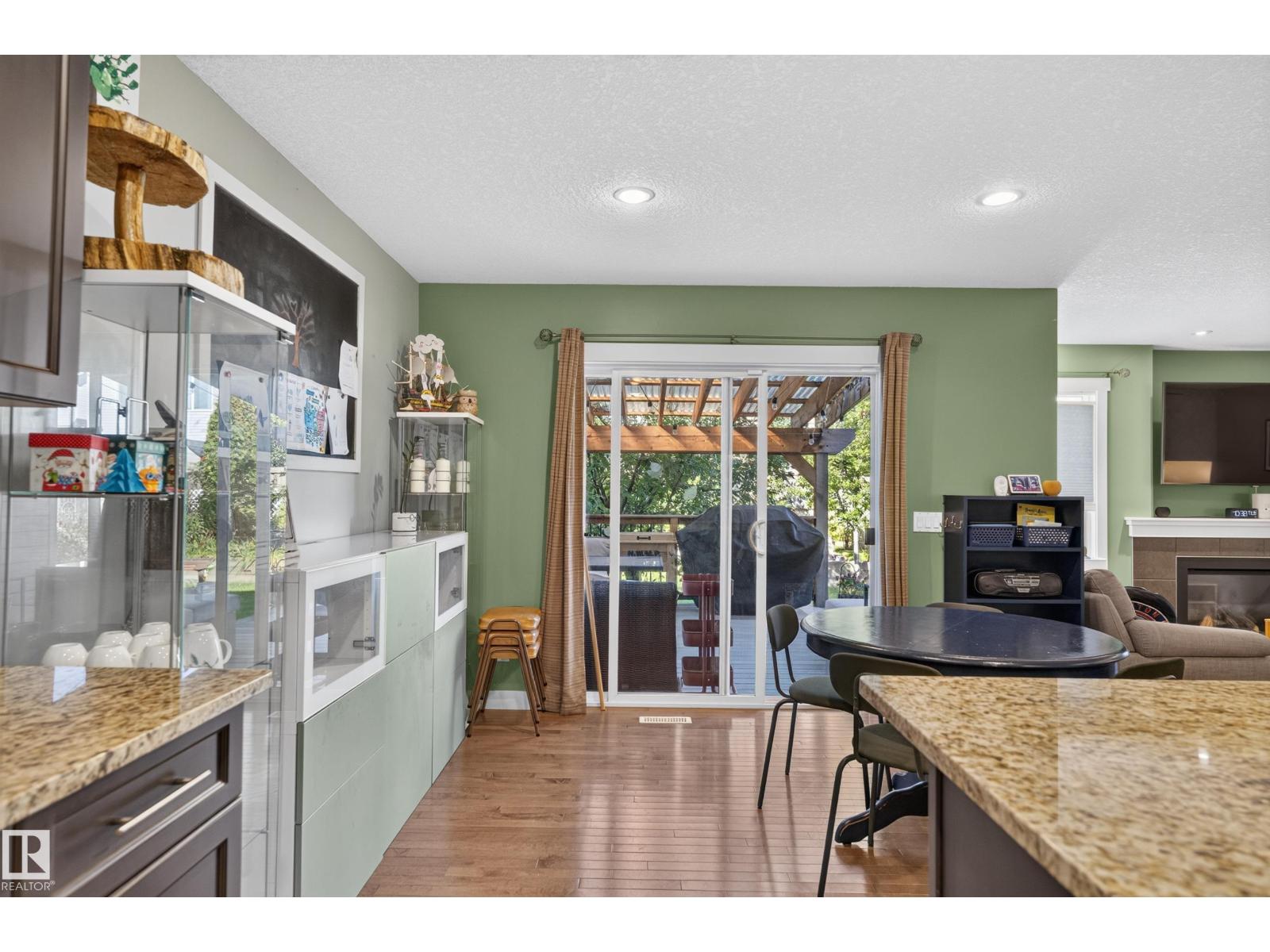 3763 ALEXANDER CR SW - Image 10
