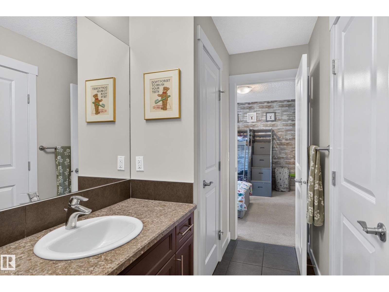3763 ALEXANDER CR SW - Image 44