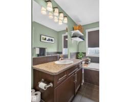 3763 Alexander Cr Sw, Edmonton, AB T6W0W5 Photo 37