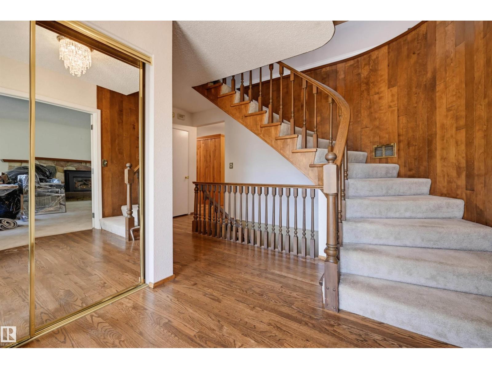 13908 89A AV NW - 27