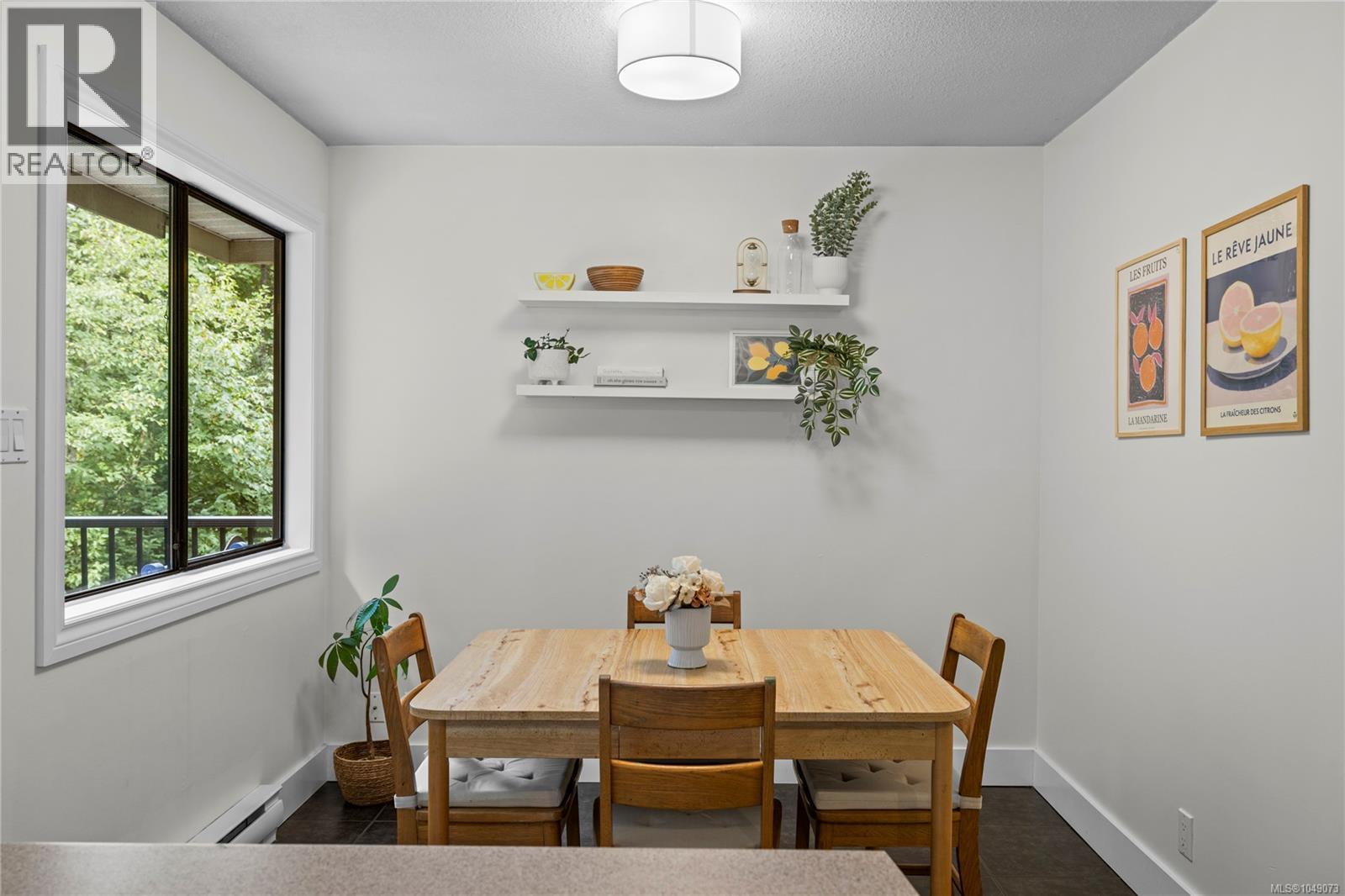 3557 Fairview Dr - Image 19