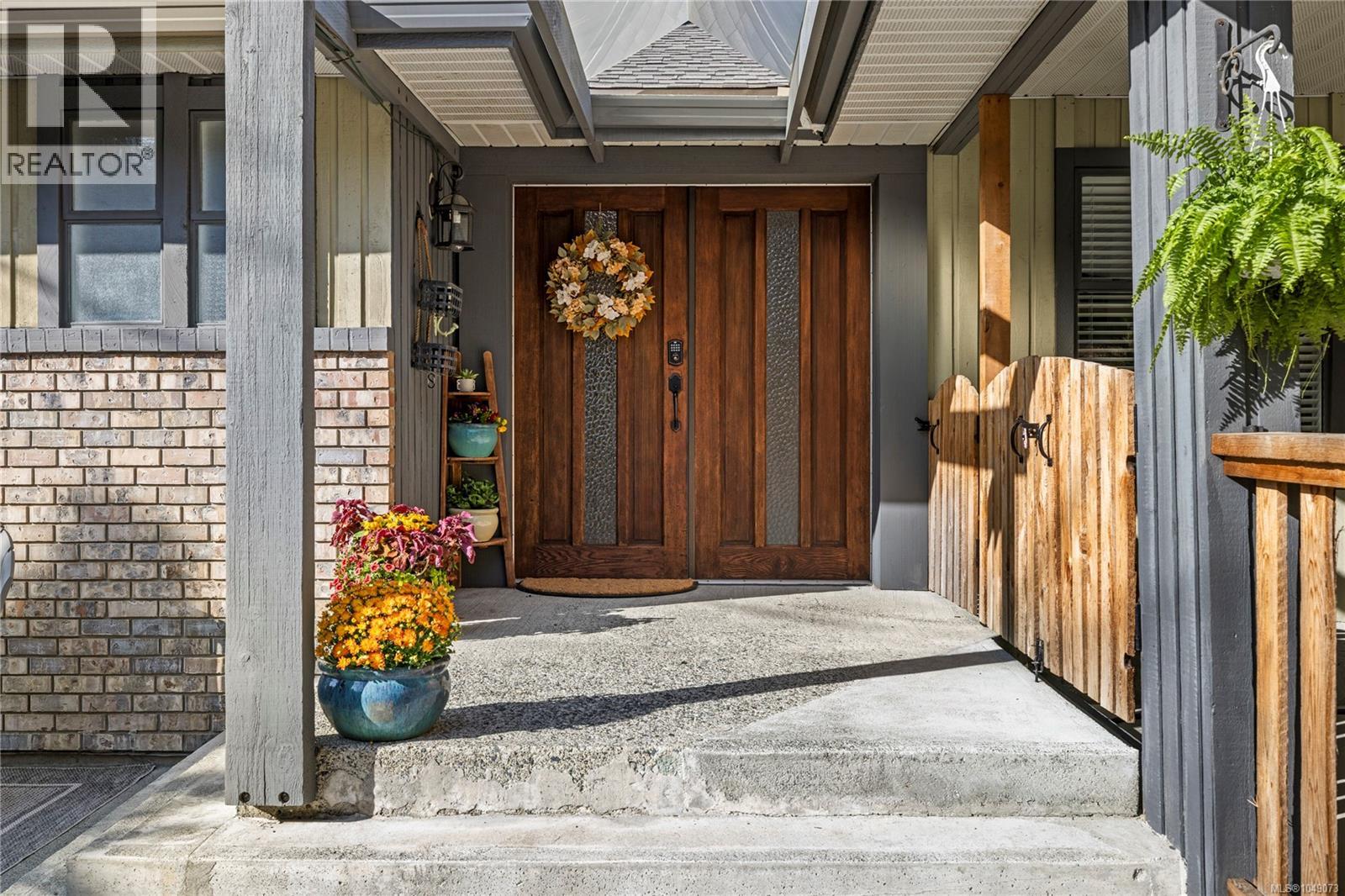 3557 Fairview Dr - 5