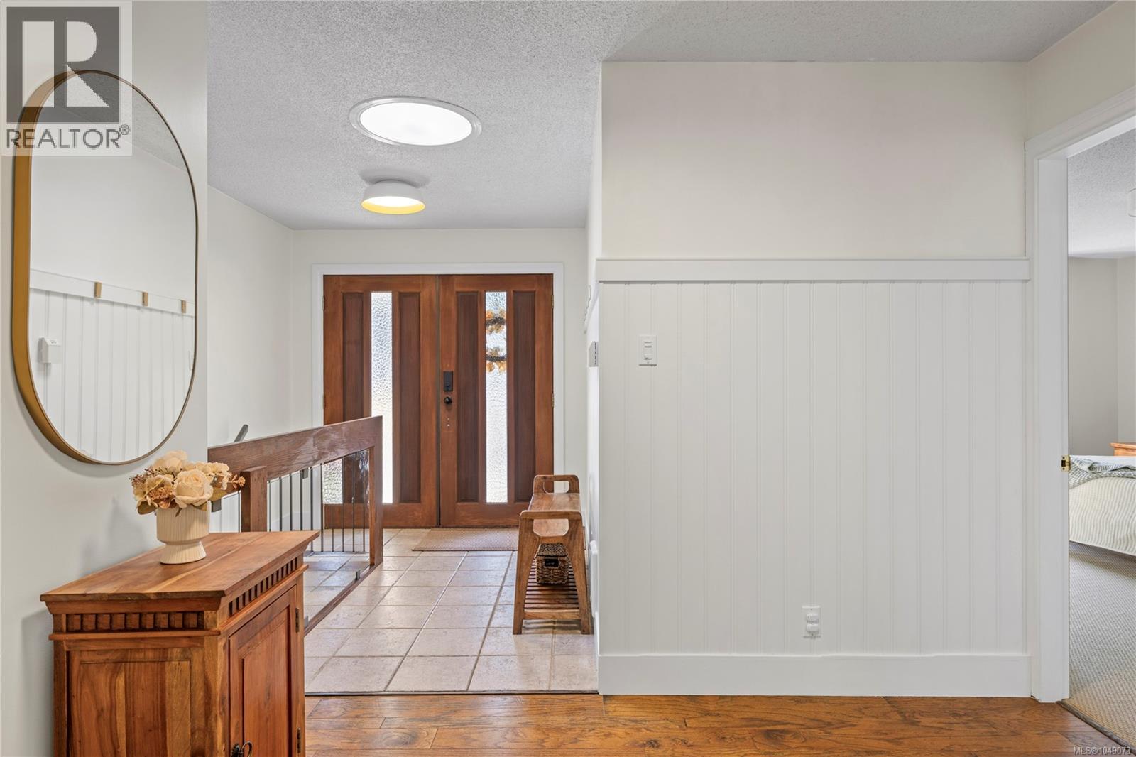 3557 Fairview Dr - Image 6