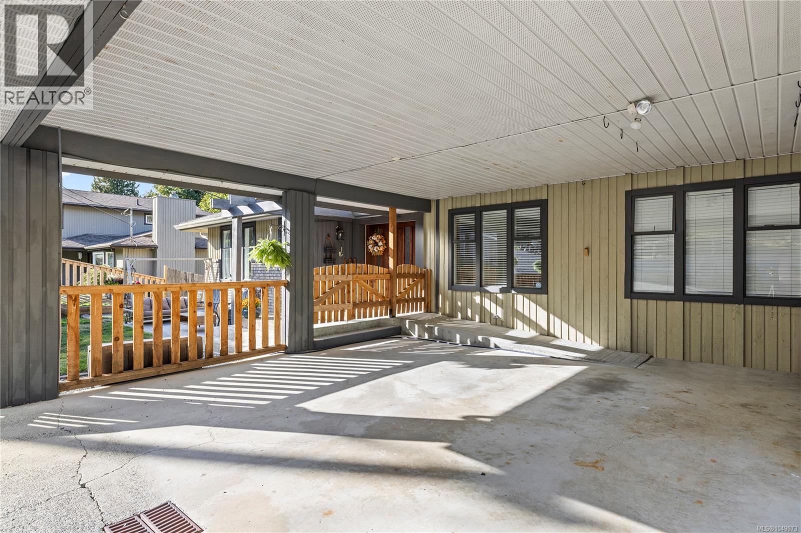 3557 Fairview Dr - 62