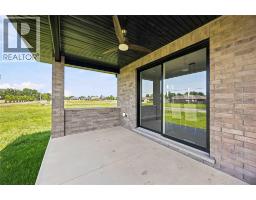 6927 Shoreside Drive, Plympton Wyoming, ON N0N1E0 Photo 48
