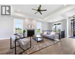 Recreation room - 6927 Shoreside Drive, Plympton Wyoming, ON N0N1E0 Photo 11