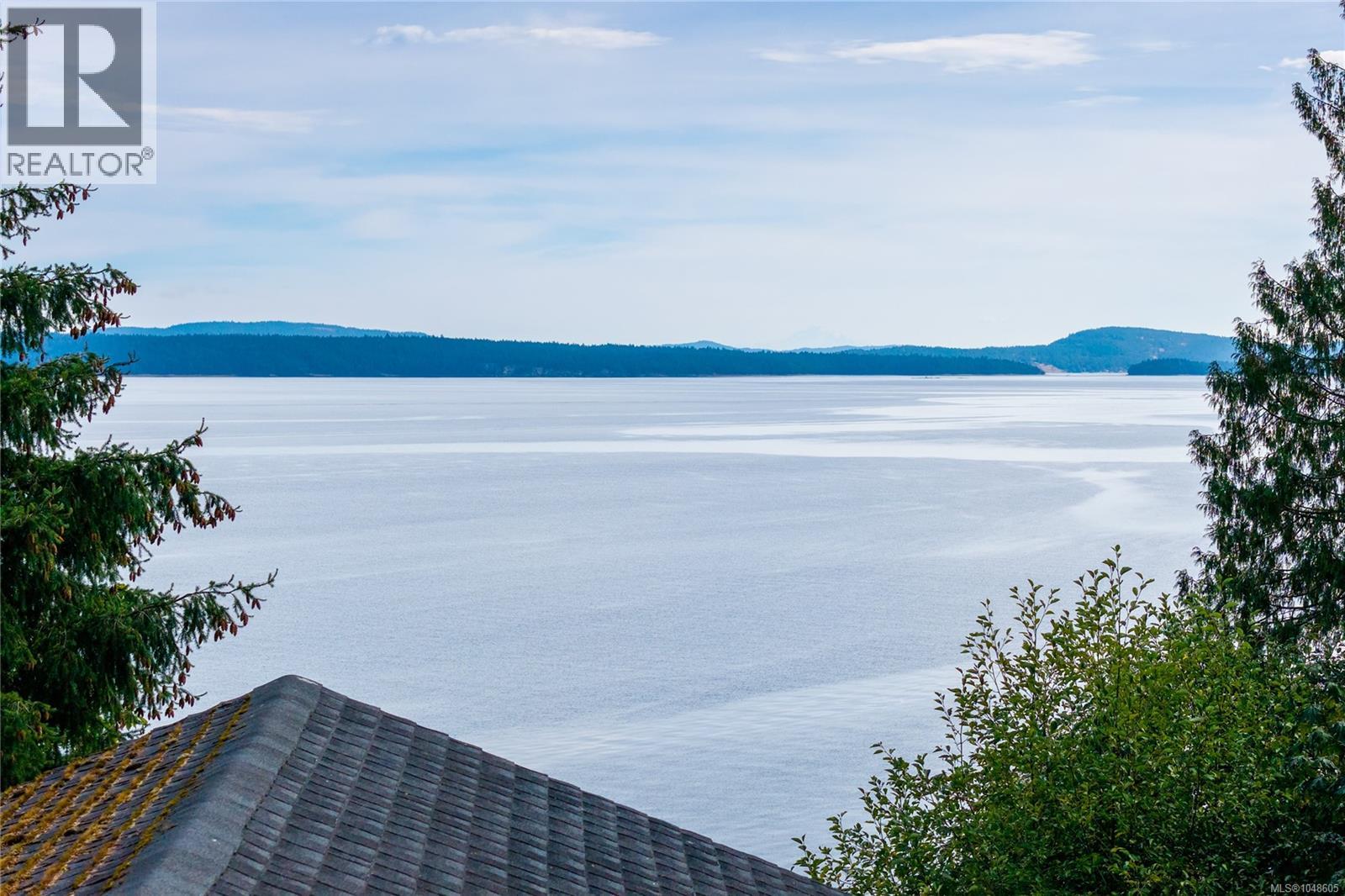 10715 Rocky Beach Rd, Cowichan Bay - Image 1