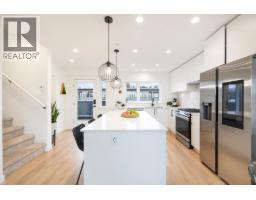 444 545 E 2nd Street, North Vancouver, BC V7L1E1 Photo 11