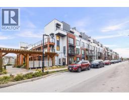 444 545 E 2nd Street, North Vancouver, BC V7L1E1 Photo 38