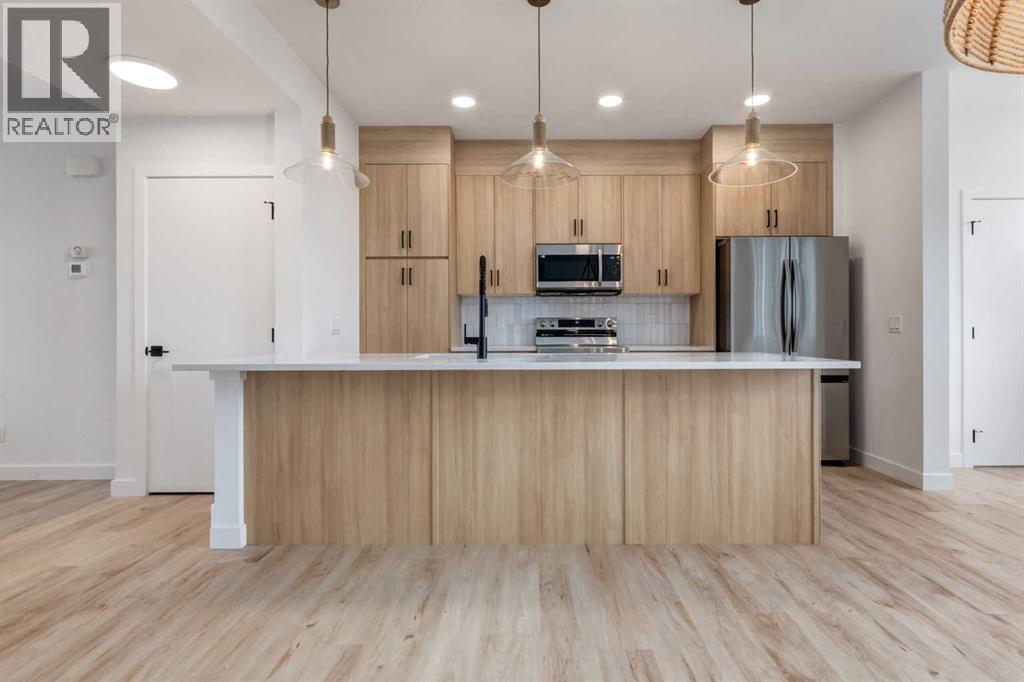 2401 Creeker Lane - 1