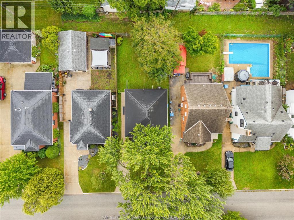 2567 WINDERMERE - 29