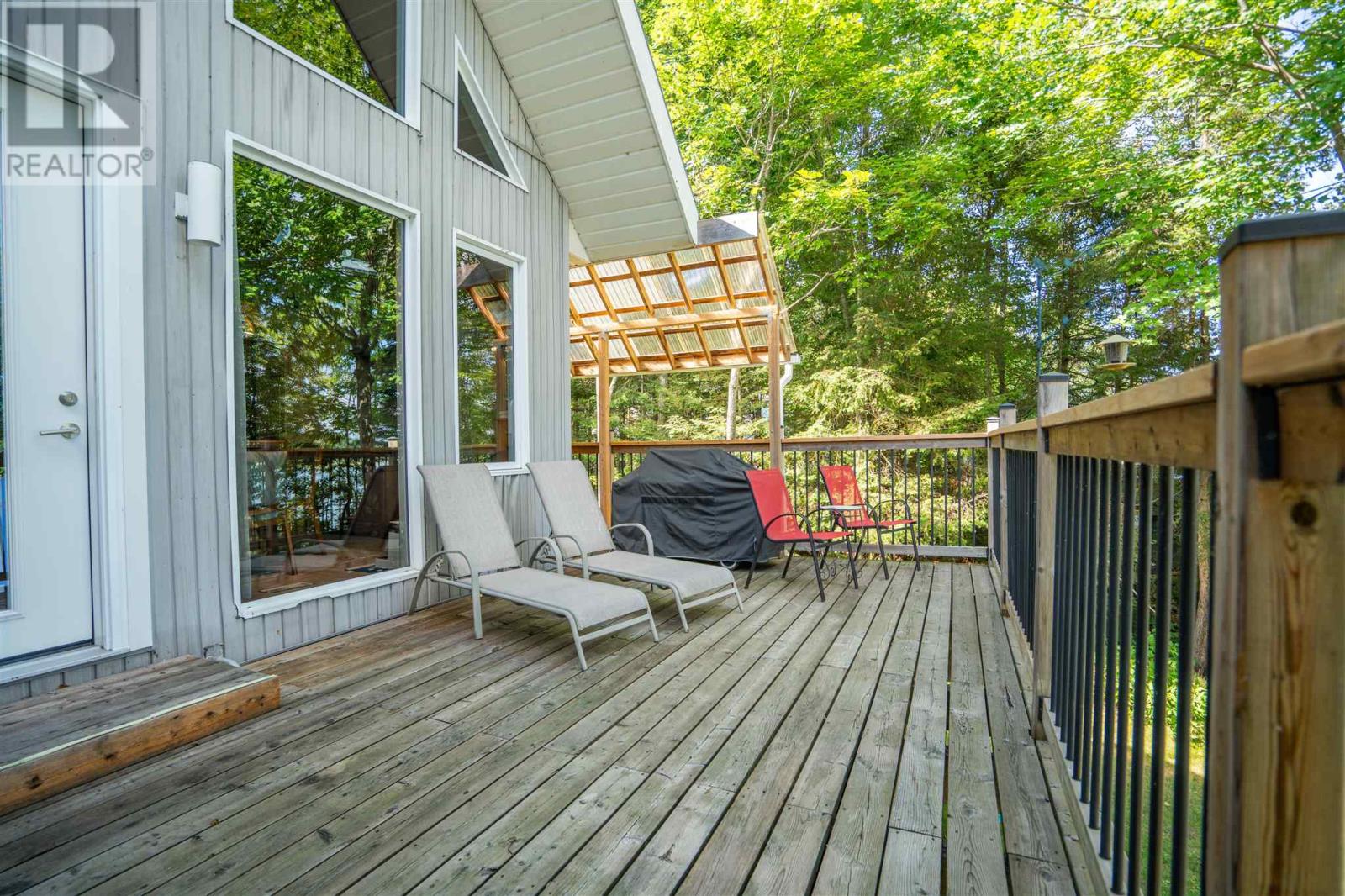 760 Finns Bay RD N, Laird — photo 6