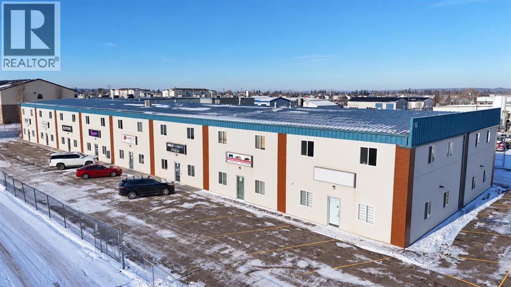 3, 14 Thevenaz Industrial Trail, Sylvan Lake — photo 1