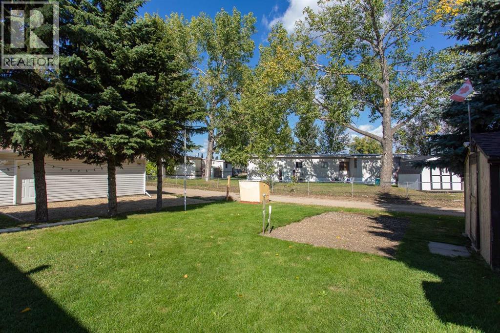 Listing photo – 4520 55 Avenue, Lacombe