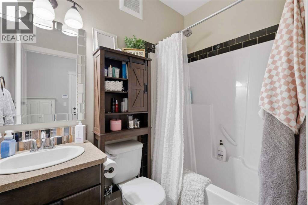 Listing photo – 7 Leonard Close, Sylvan Lake