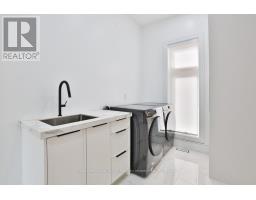 Bedroom - 1143 Kane Road, Mississauga, ON L5H2M2 Photo 14