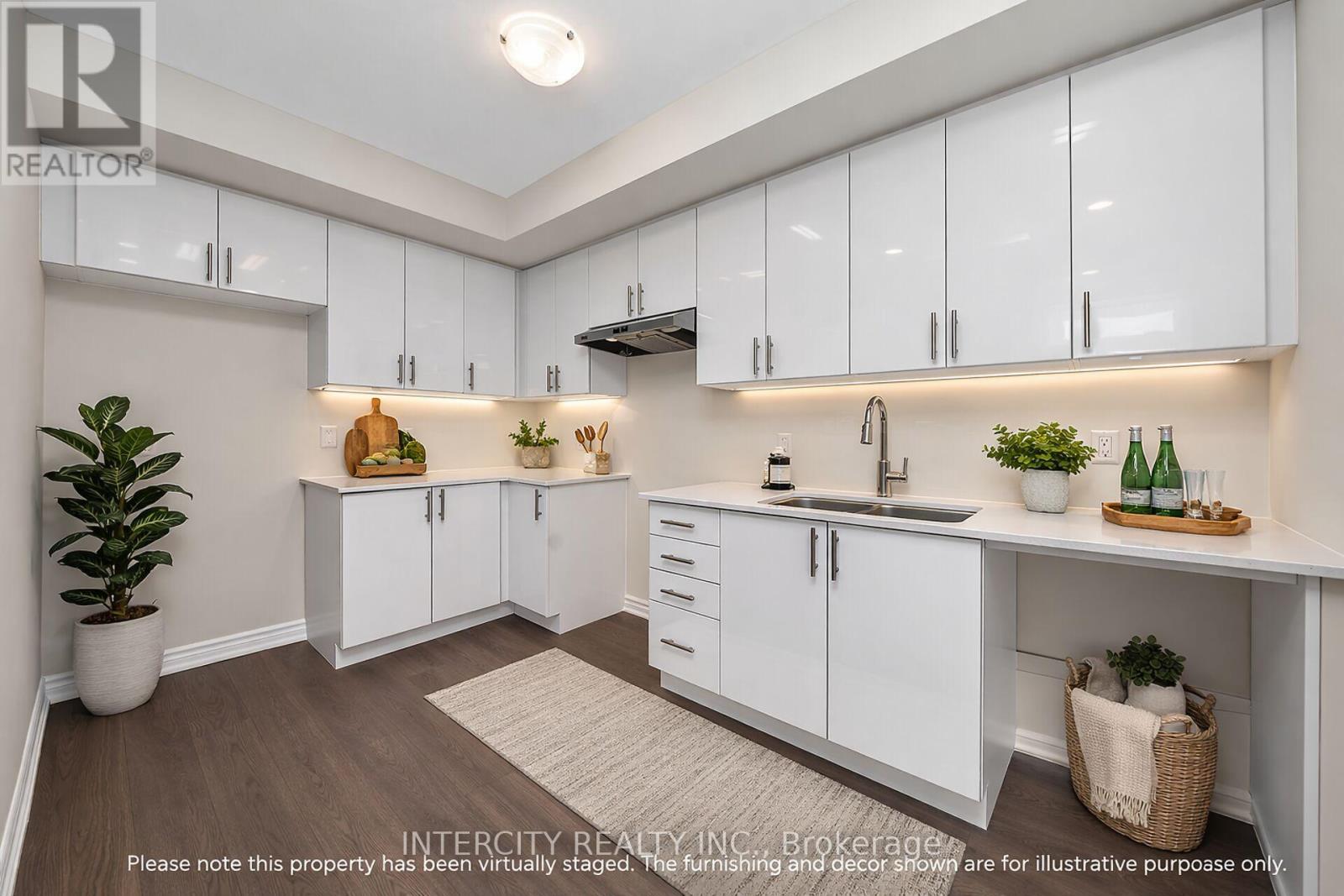 #10F 513 TIM MANLEY AVENUE - 23