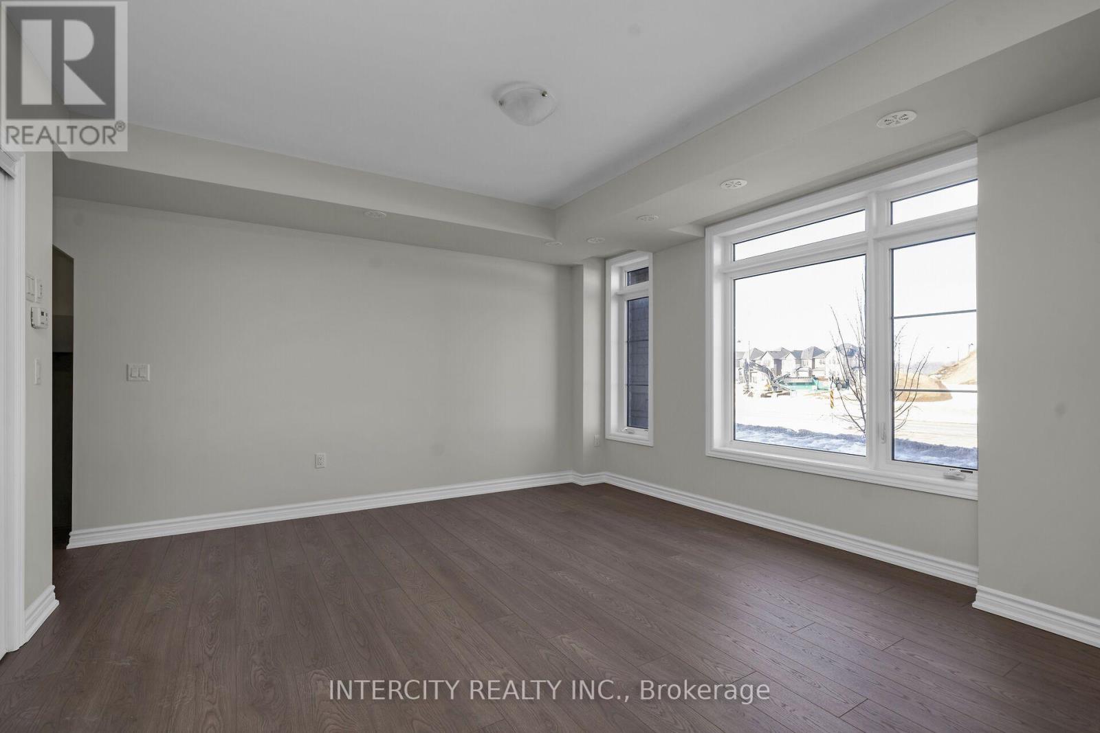 #10F 513 TIM MANLEY AVENUE - 5