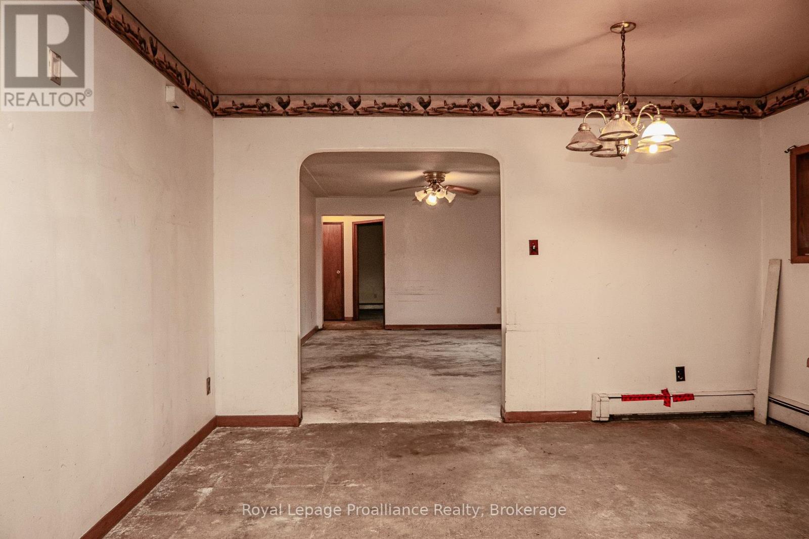 309 Gardenville Road, Prince Edward County, ON photo 16