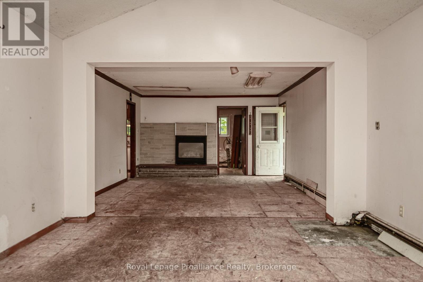 309 Gardenville Road, Prince Edward County, ON photo 33