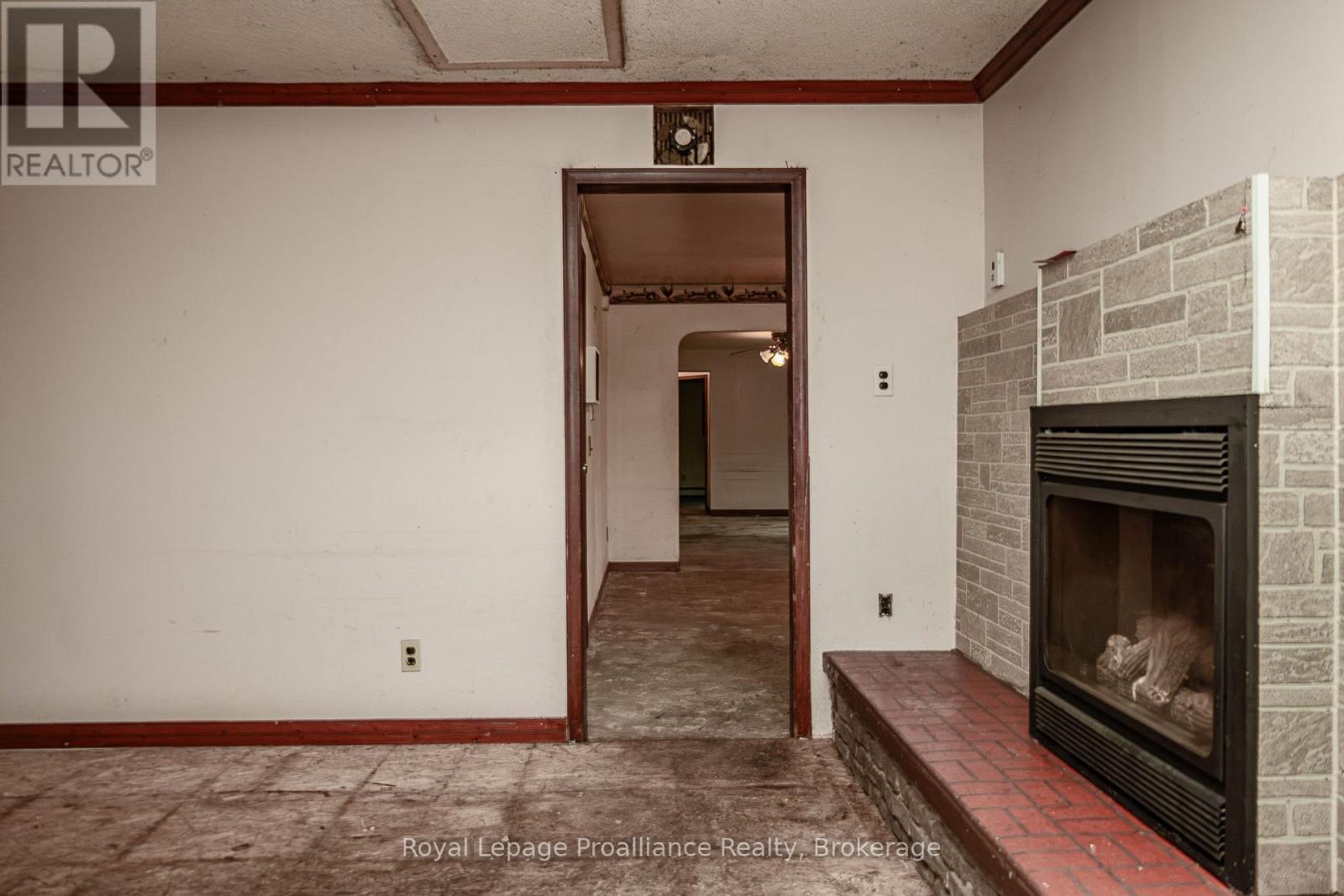 309 GARDENVILLE ROAD - 35