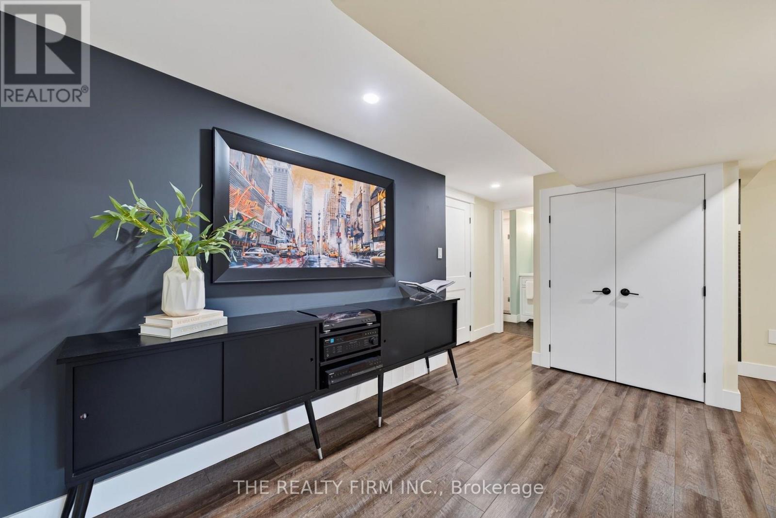 50 SPARTA STREET - Image 18