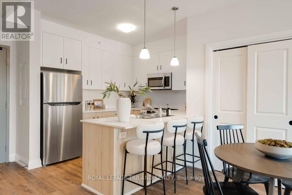221 - 865 KLEINBURG DRIVE, London North (North B) — photo 8