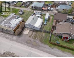 8917 Grainger Road, Canal Flats, BC V0B1B0 Photo 11