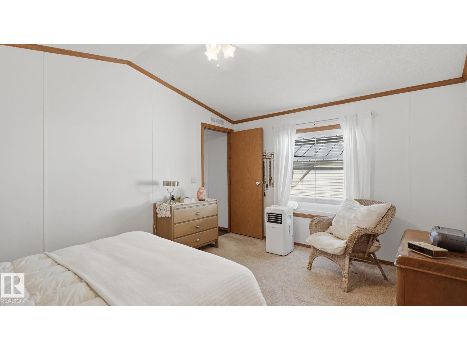 37 Midland RD - Image 16