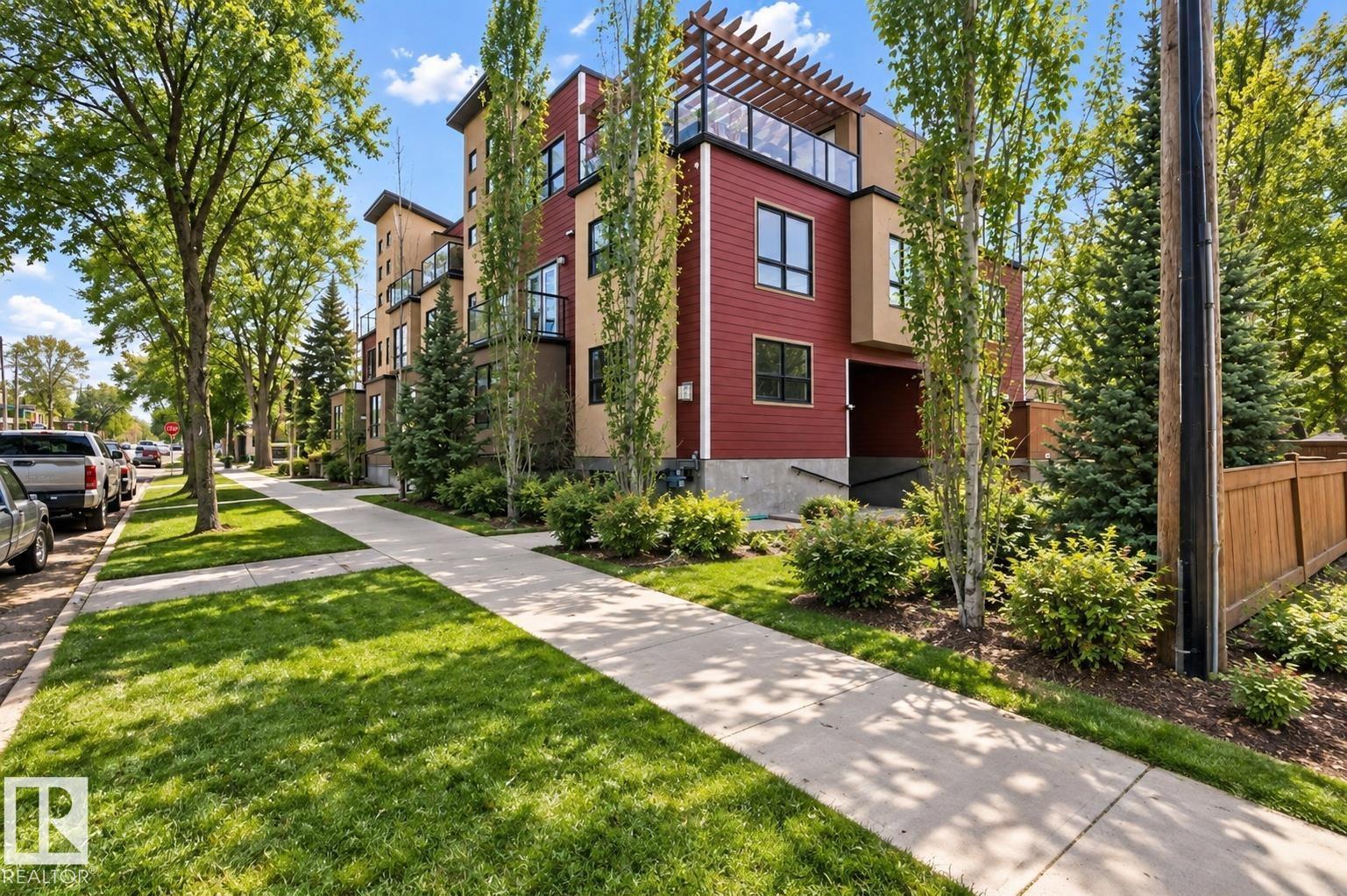 10806 83 AV NW, Edmonton — photo 2