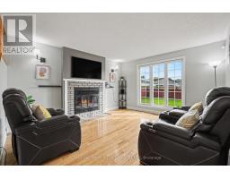 Bedroom 3 - 1689 Champneuf Drive, Ottawa, ON K1C4V1 Photo 10