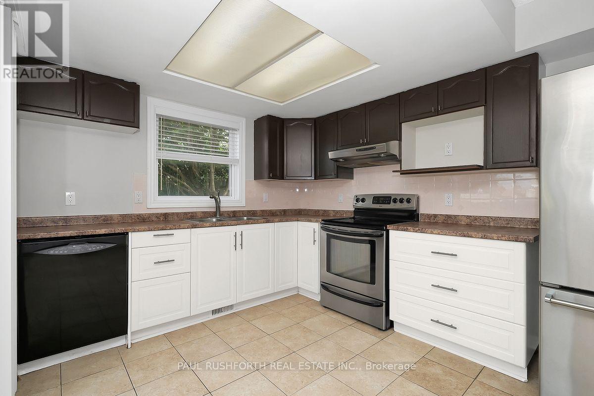 49 GRENADIER WAY - Image 10