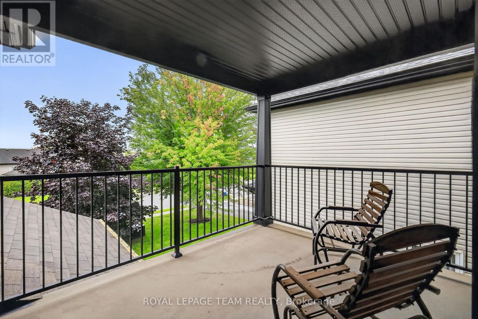 1034 DOCTEUR CORBEIL BOULEVARD - 37