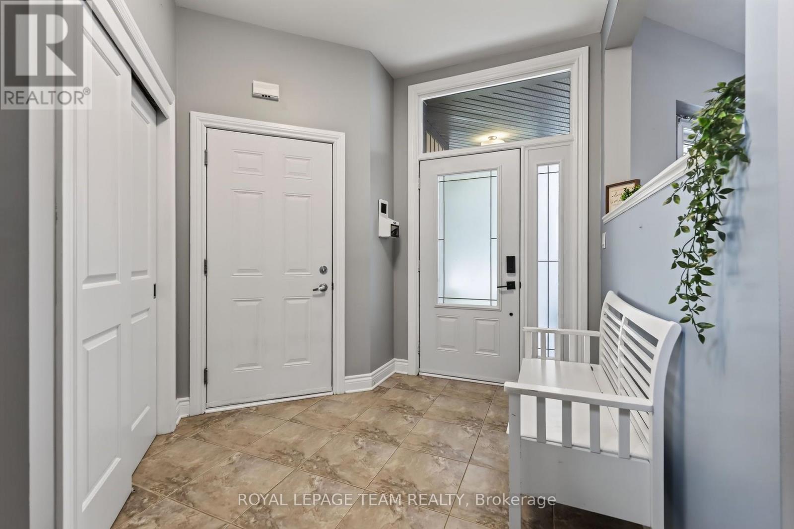 1034 DOCTEUR CORBEIL BOULEVARD - 5