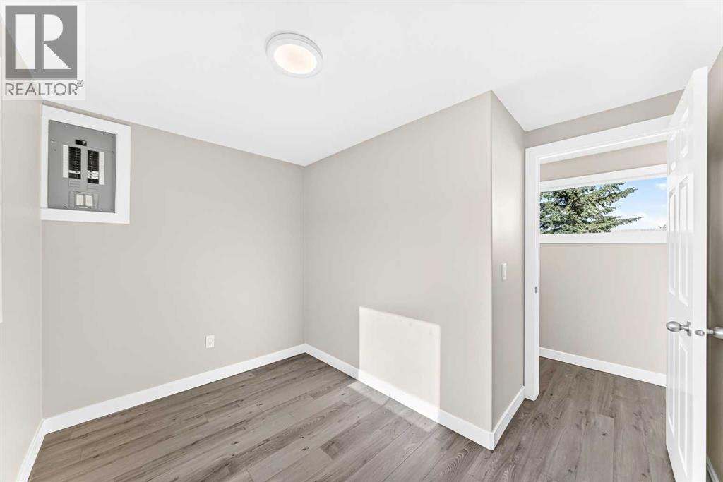 906, 1101 84 Street NE - 23