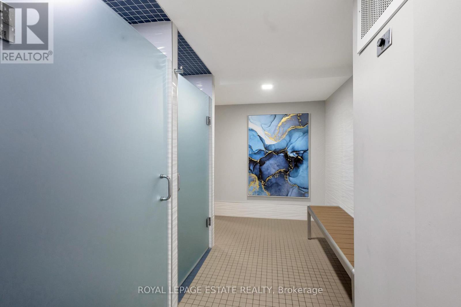 #210 360 BLOOR STREET E - Image 30