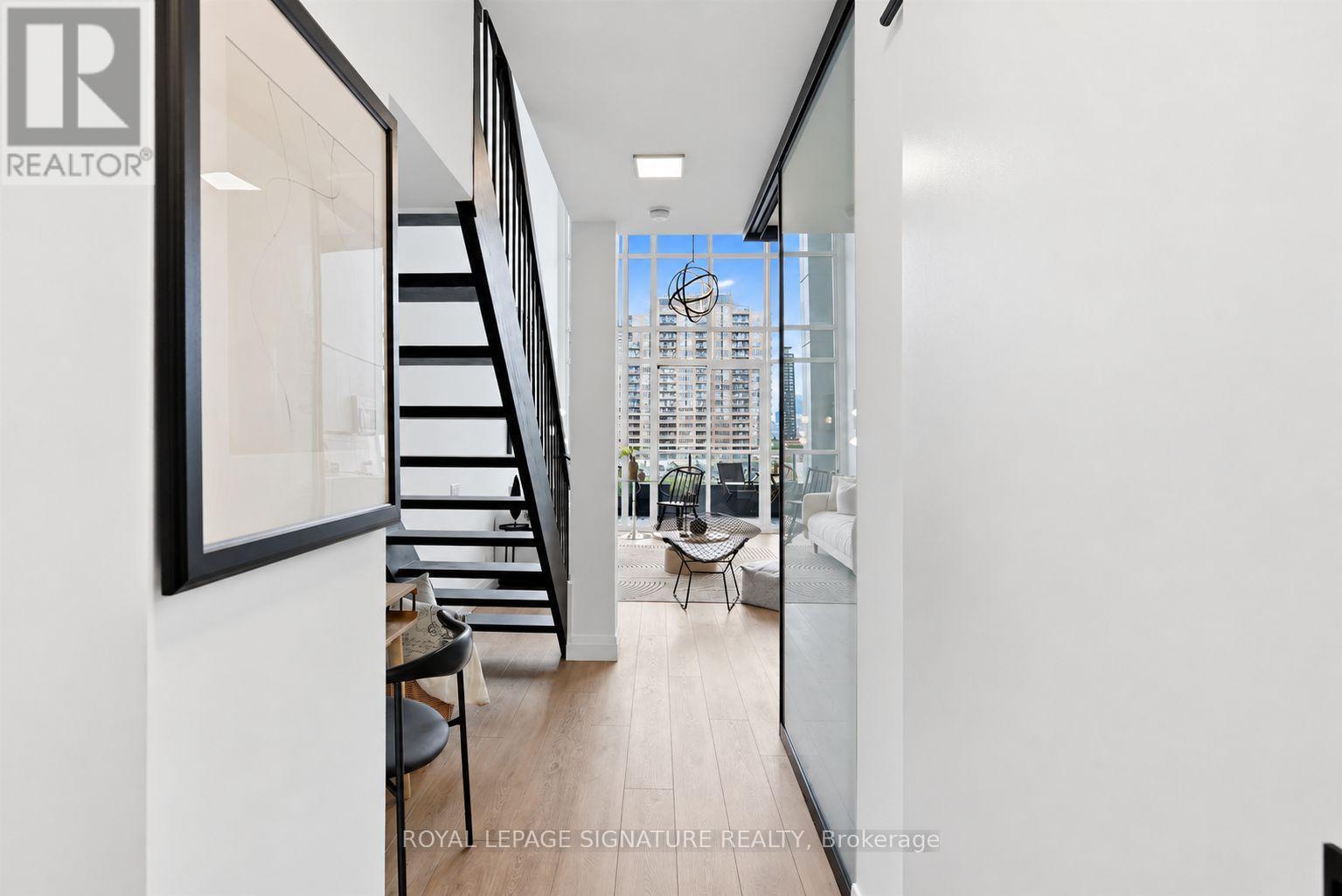 #532 5 HANNA AVENUE - 2