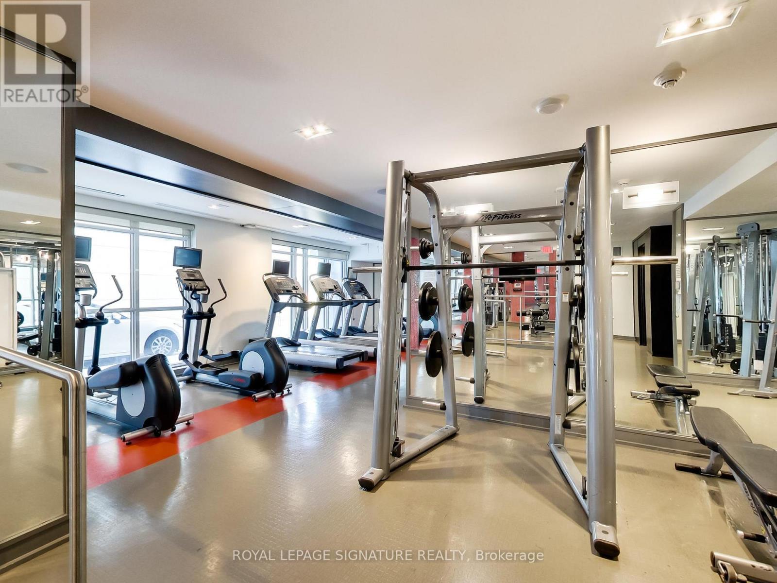 #532 5 HANNA AVENUE - 40