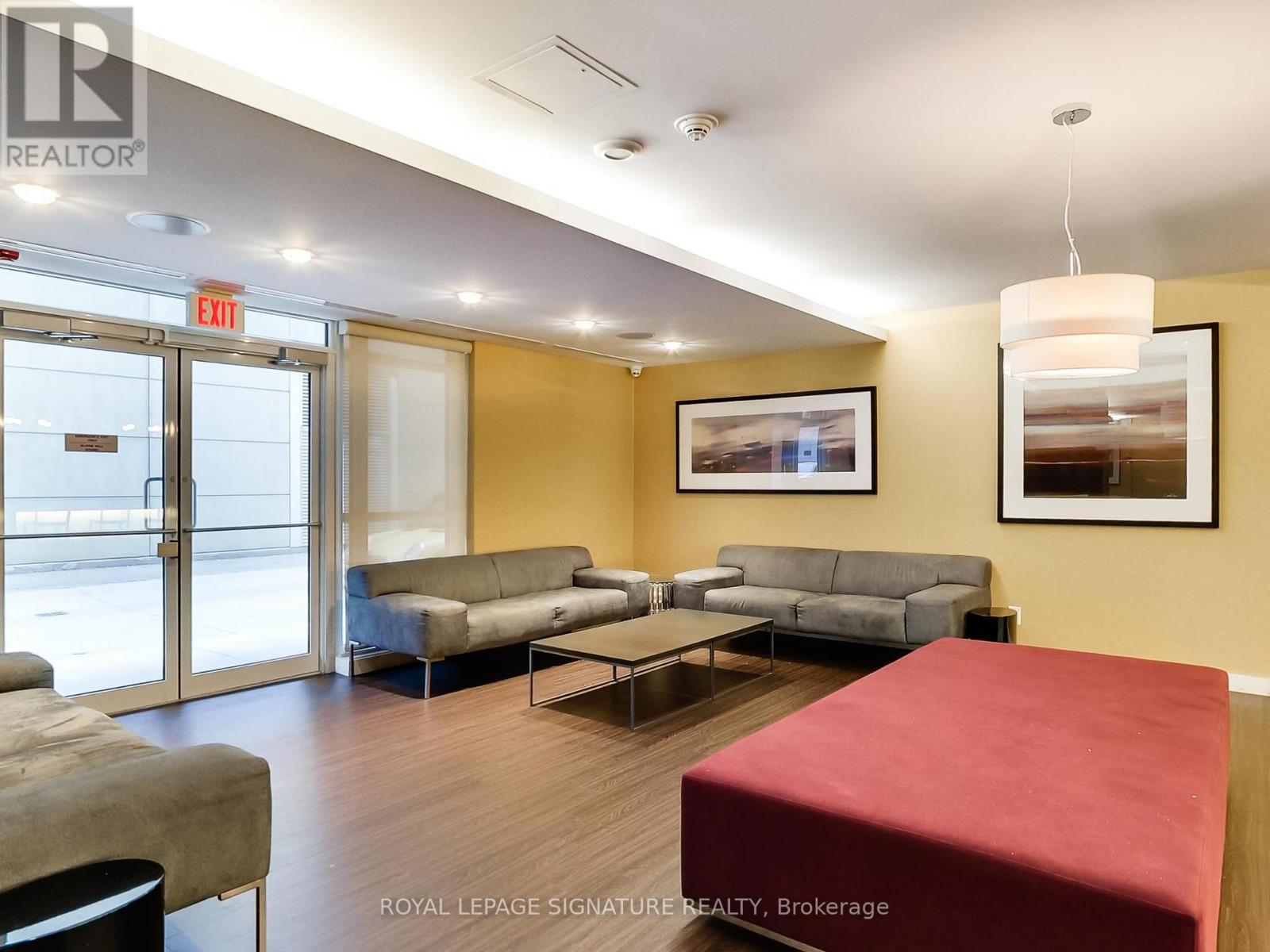 #532 5 HANNA AVENUE - Image 44