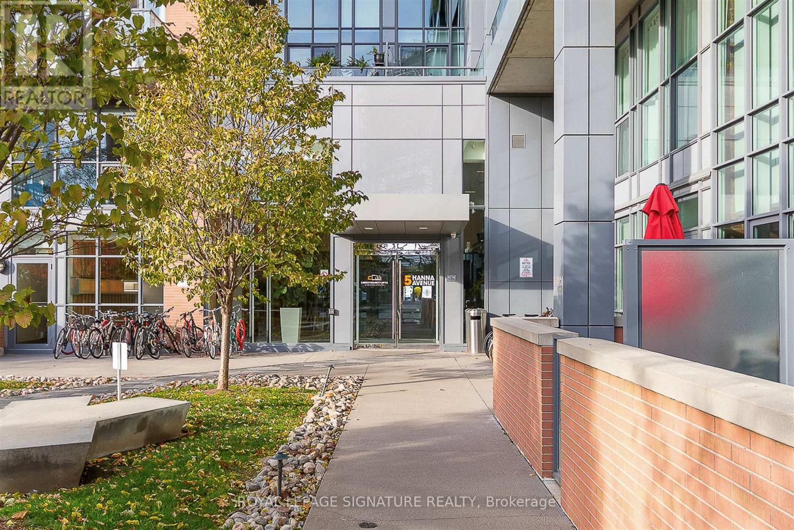 #532 5 HANNA AVENUE - Image 48