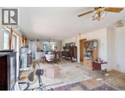2815 Lake End Rd, Langford, BC V9B2W2 Photo 16