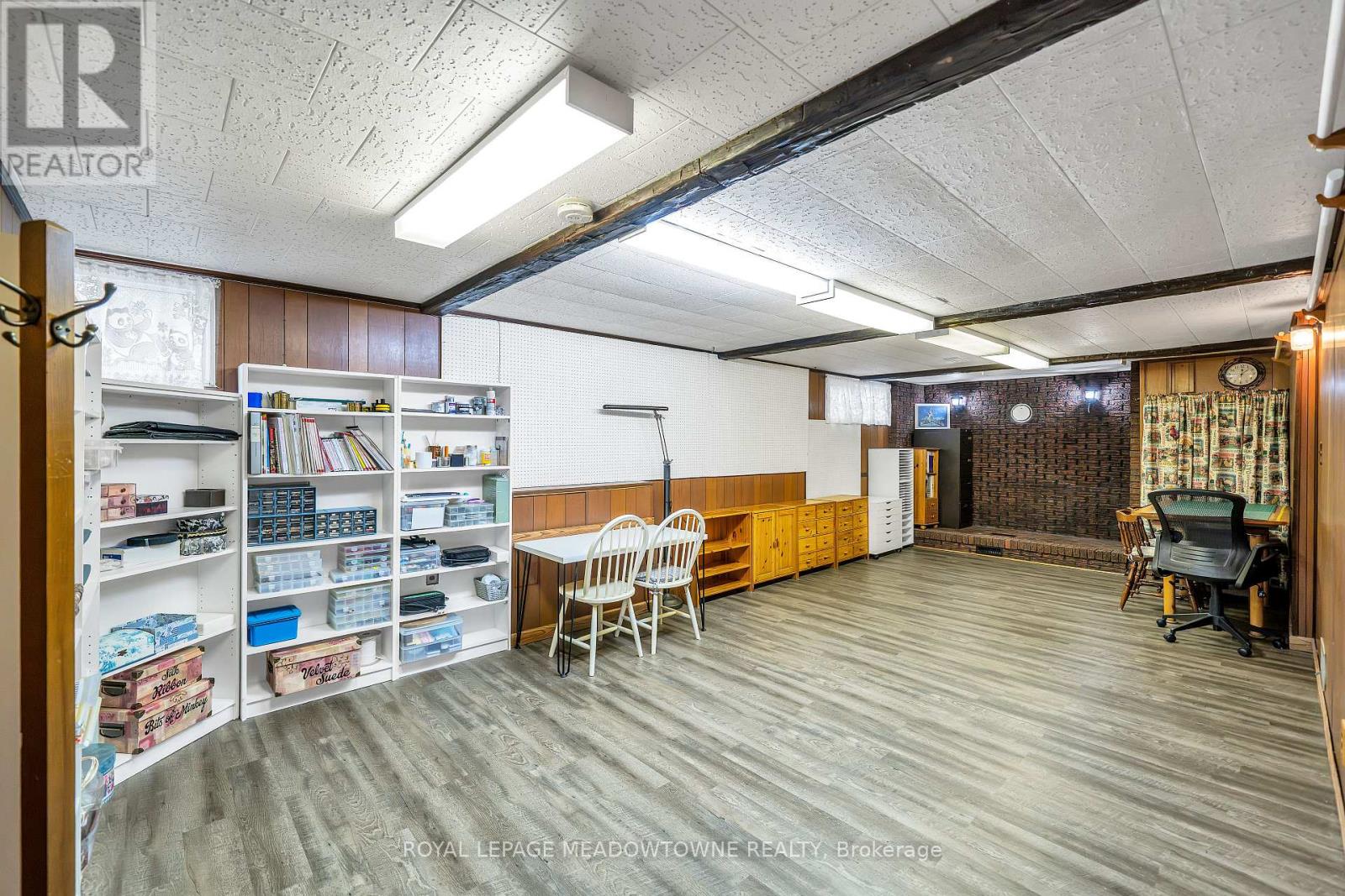 48 GARSIDE AVENUE - 35