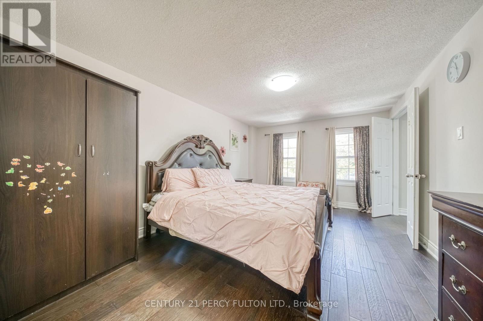 46 HEARNE CRESCENT - 18