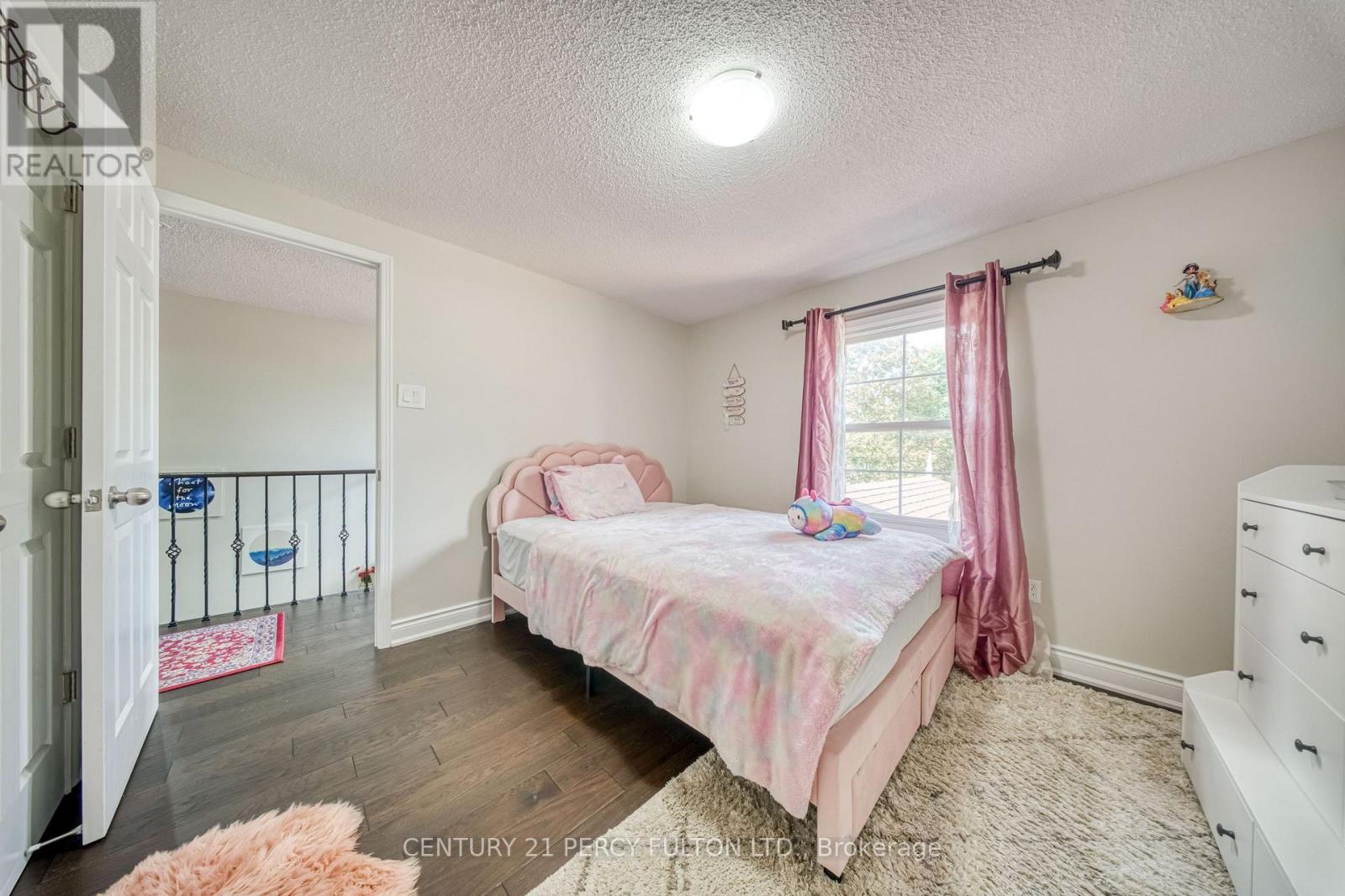 46 HEARNE CRESCENT - 21