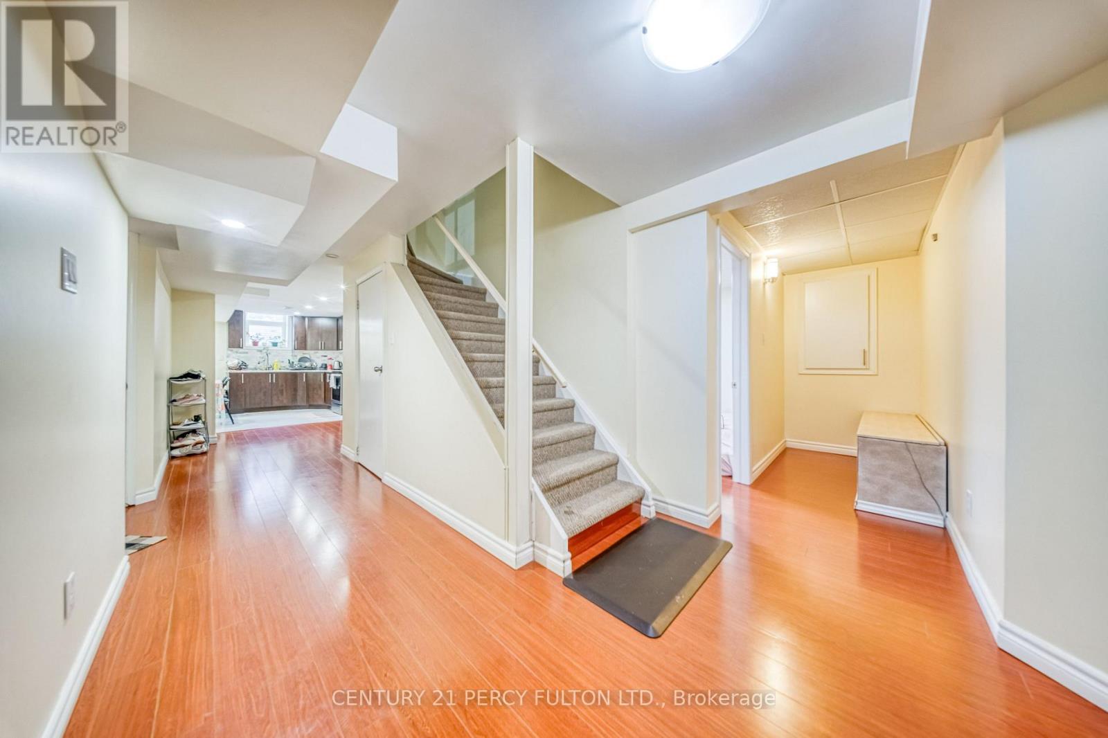 46 HEARNE CRESCENT - 30