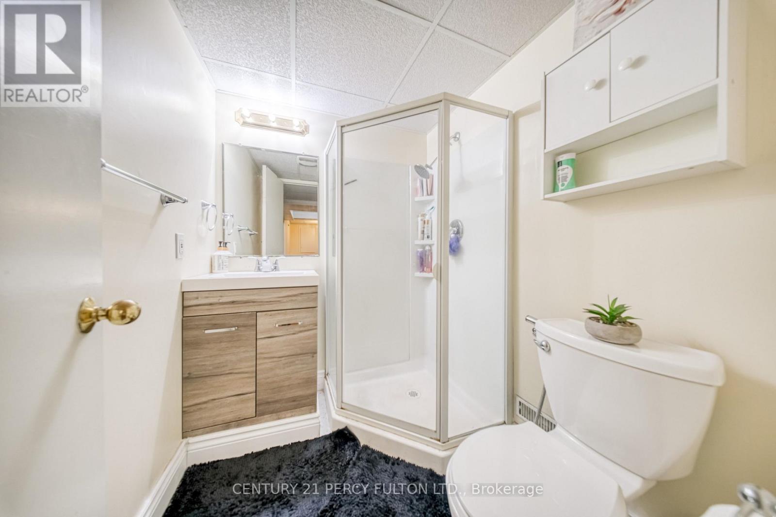 46 HEARNE CRESCENT - 32
