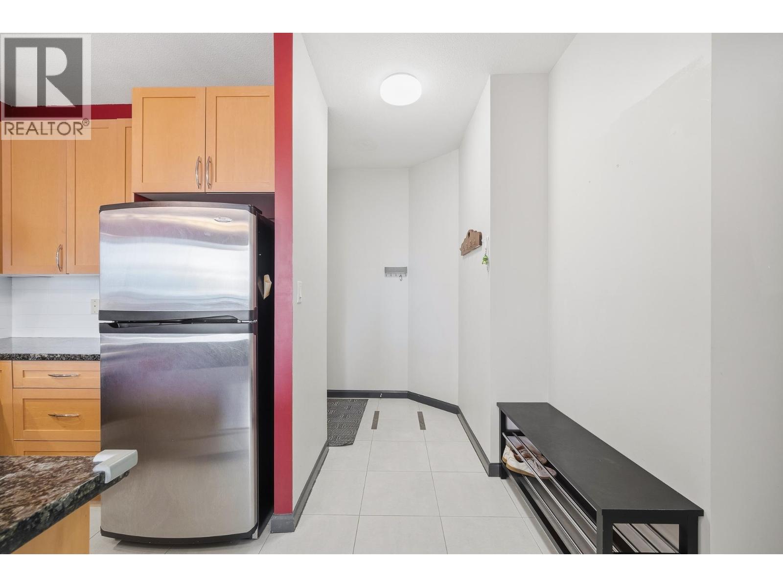 1801 6833 STATION HILL DRIVE, Burnaby — photo 2