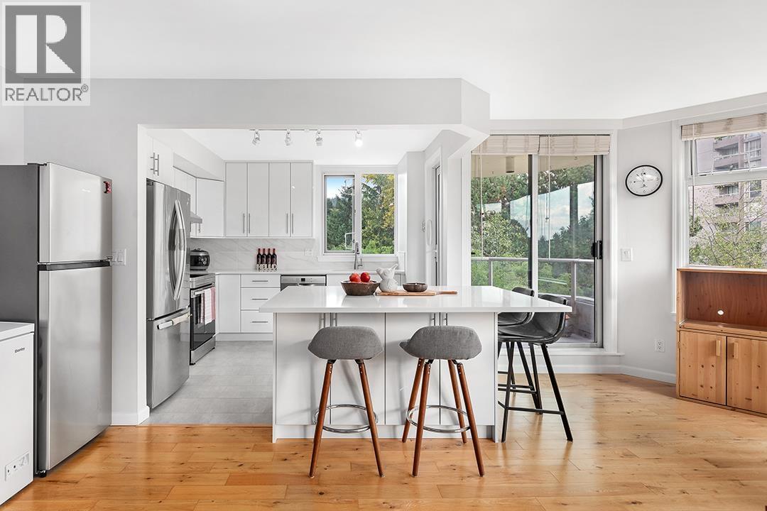 601 7321 HALIFAX STREET, Burnaby — photo 3