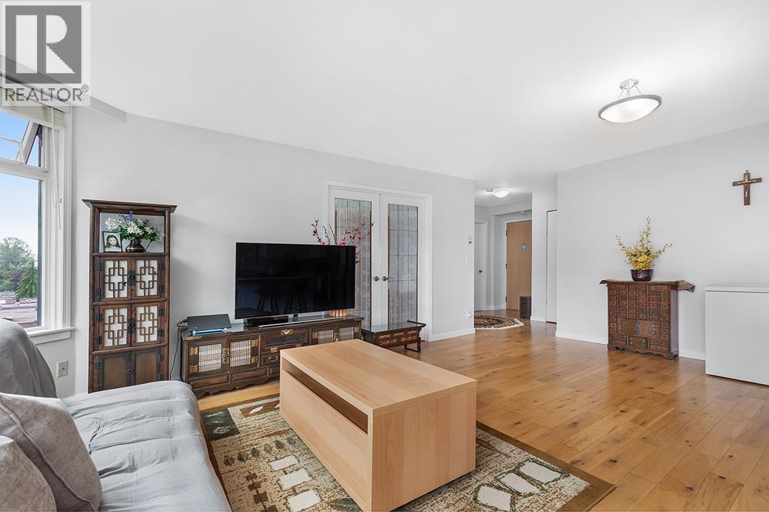 601 7321 HALIFAX STREET, Burnaby — photo 6