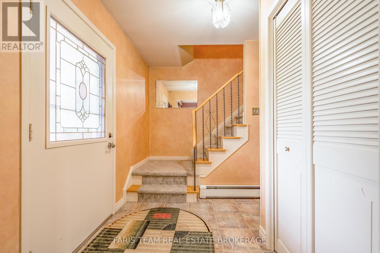 51 DAVIES CRESCENT, Barrie (Grove East) — photo 5